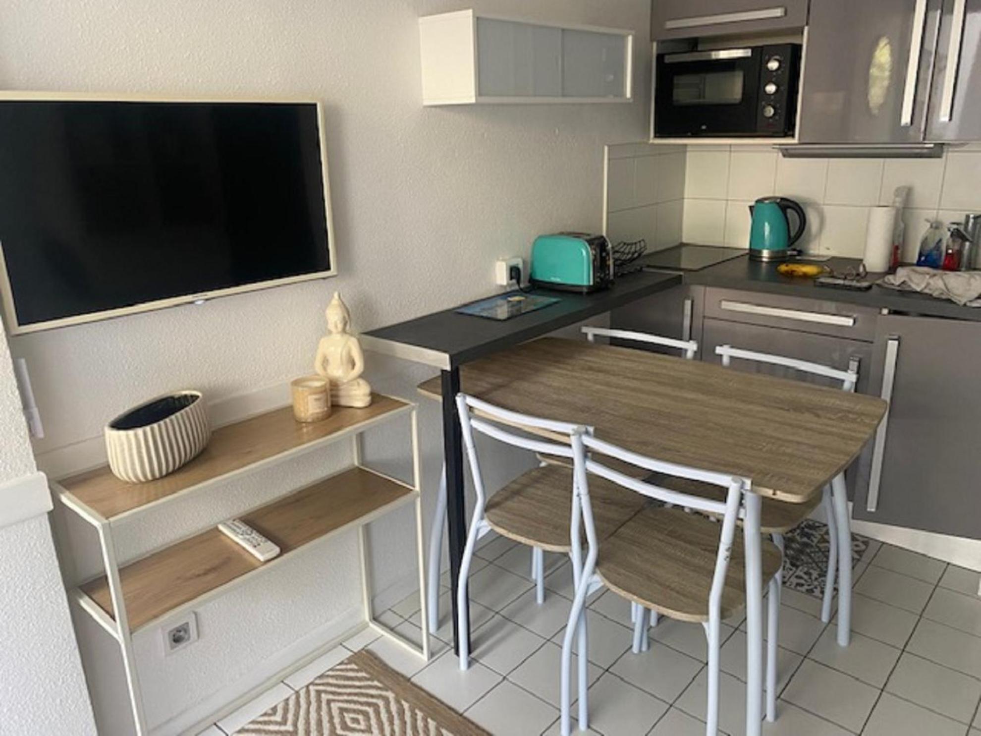 Vittoria Immobilier 4-Reglement Sur Place -Cheques Vacances Acceptes La Grande Motte Bilik gambar