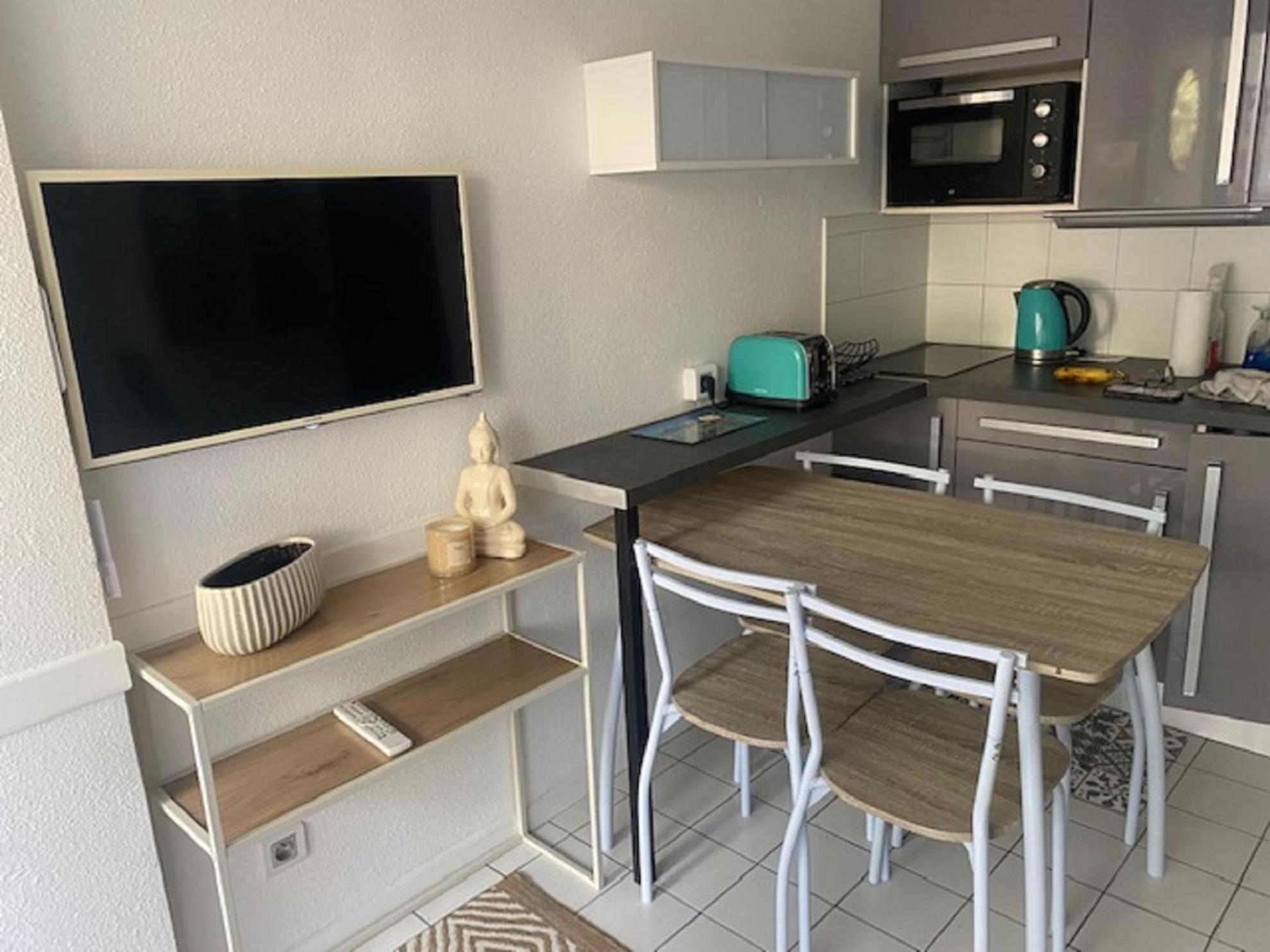 Vittoria Immobilier 4-Reglement Sur Place -Cheques Vacances Acceptes La Grande Motte Bilik gambar